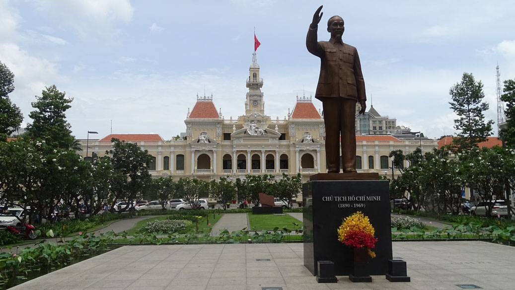 Ayuntamiento-Saigón