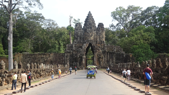 Puente-Templos-de-Angkor-MaletaReady
