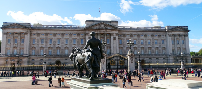 Buckingham-Palace-London